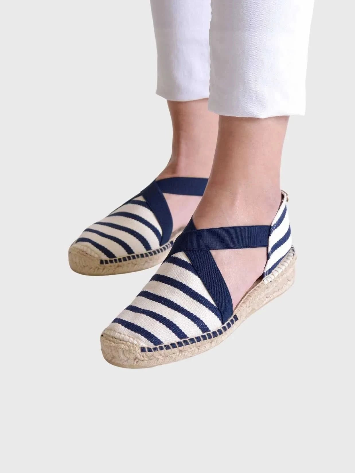 Colour_SBOffwhite-Navy(Ecru-Mari) | Toni Pons Eva