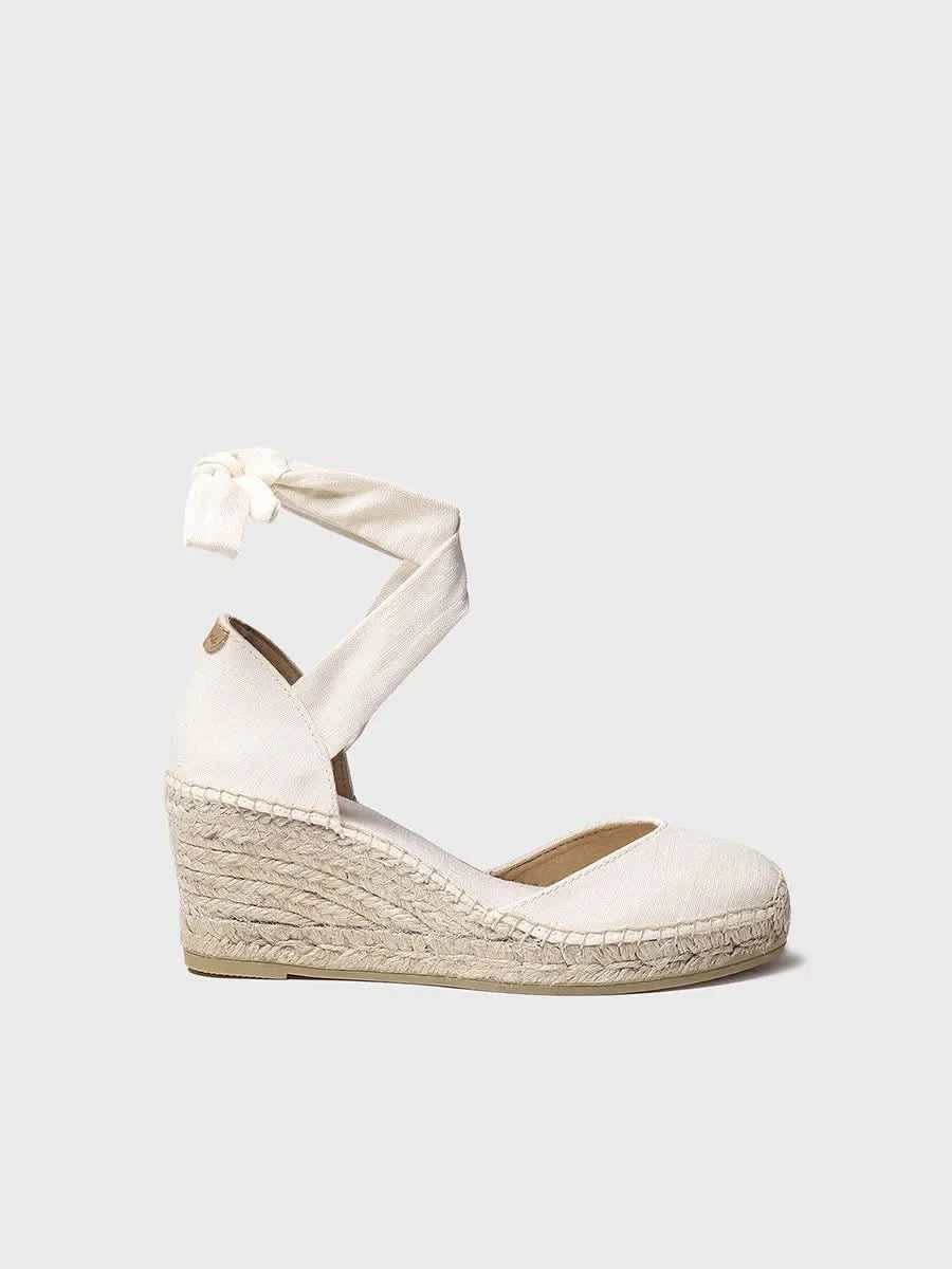 Colour_Offwhite(Ecru) | Toni Pons Julia