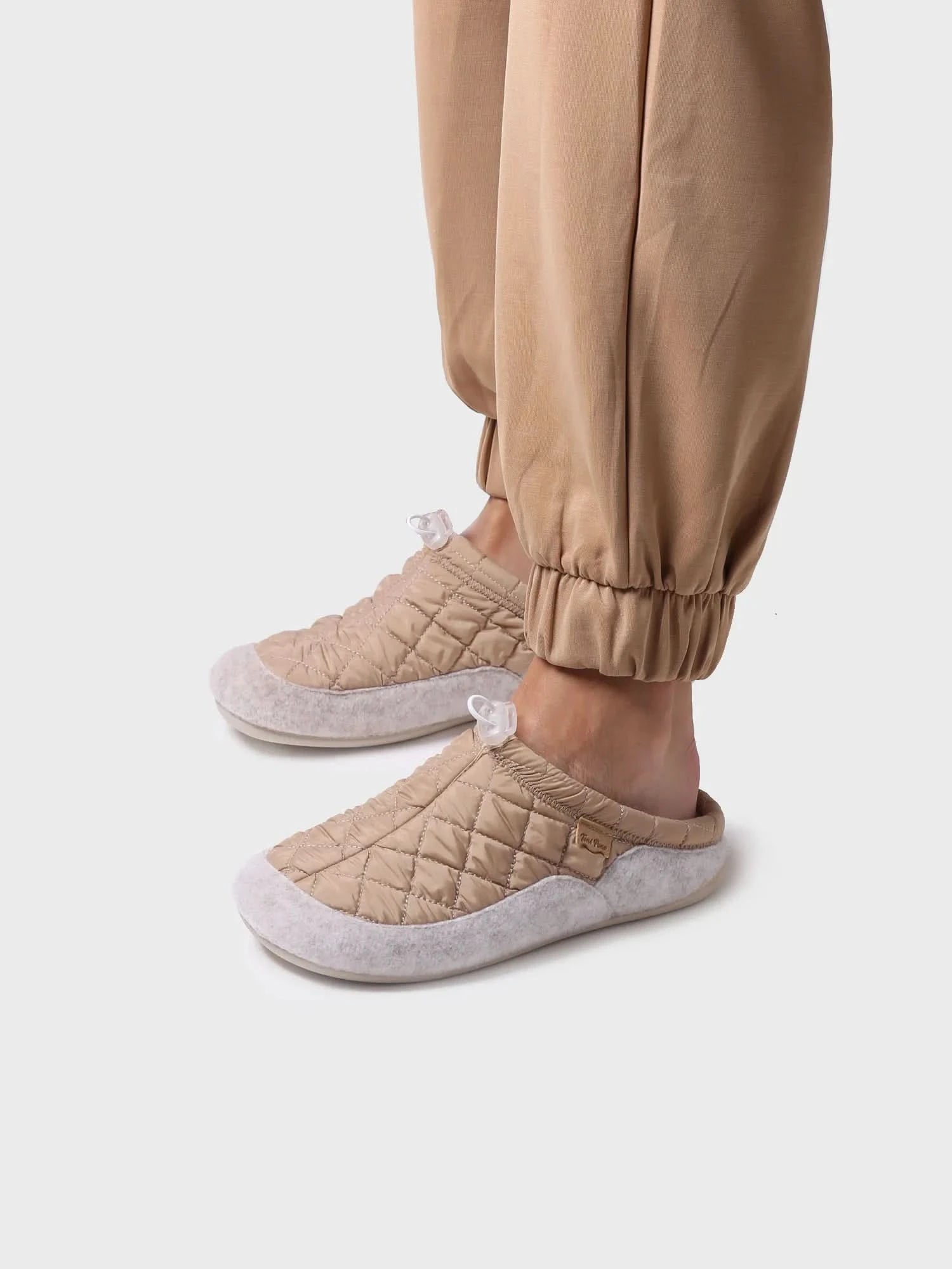 Colour_Beige(Beige) | Toni Pons Mel-UM