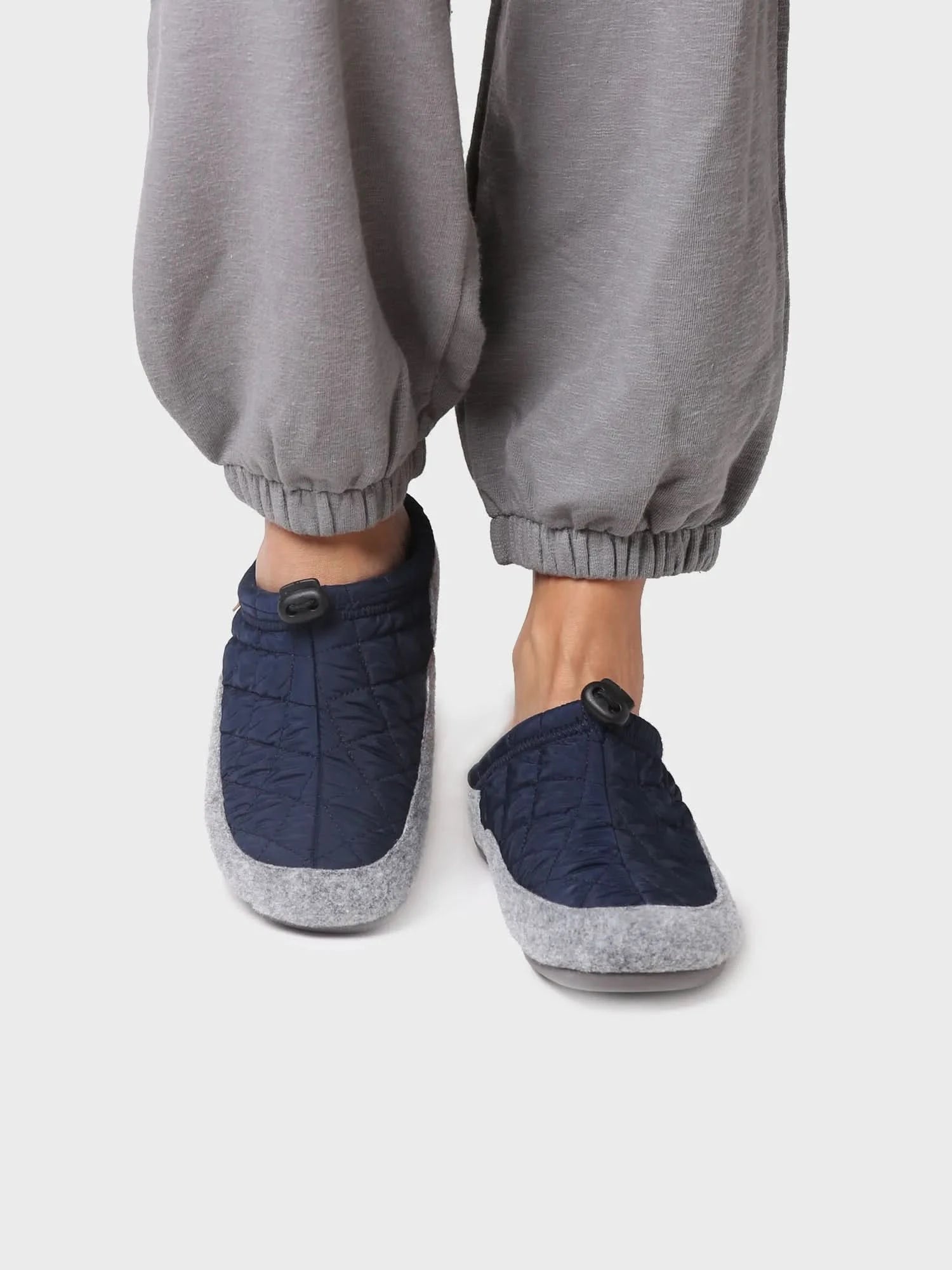Women's slippers in padded fabric and felt - MEL-UM