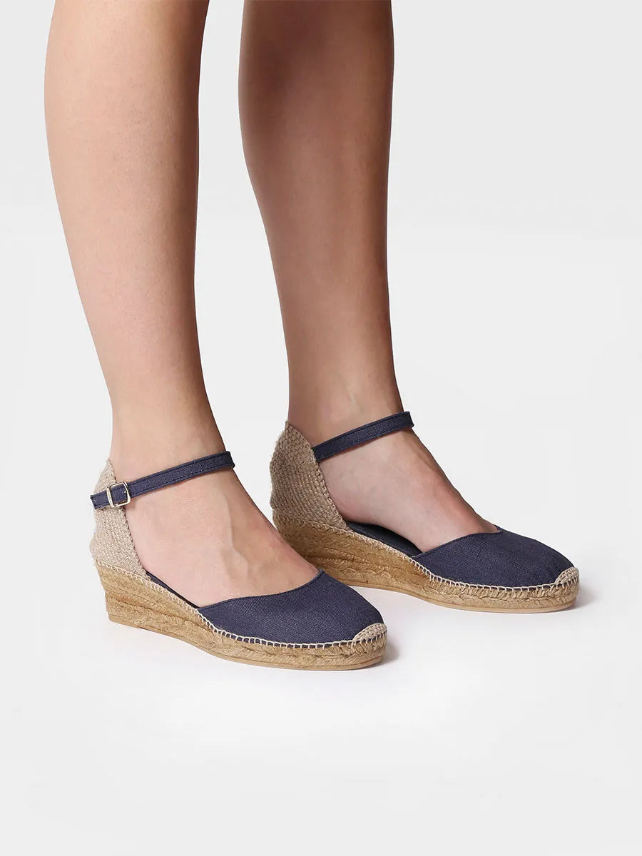 Colour_Navyblue(Mari) | Toni Pons Romina