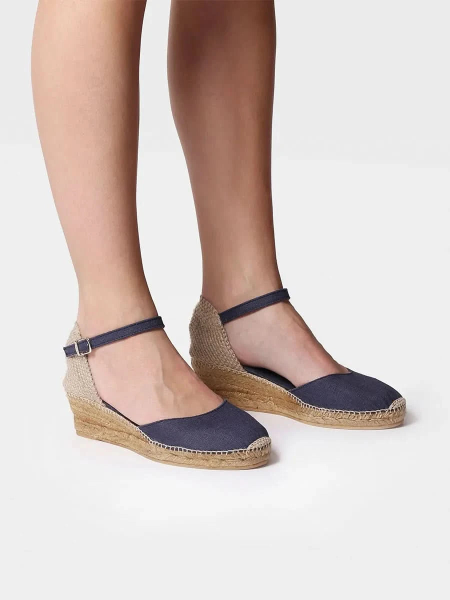 Colour_Navyblue(Mari) | Toni Pons Romina