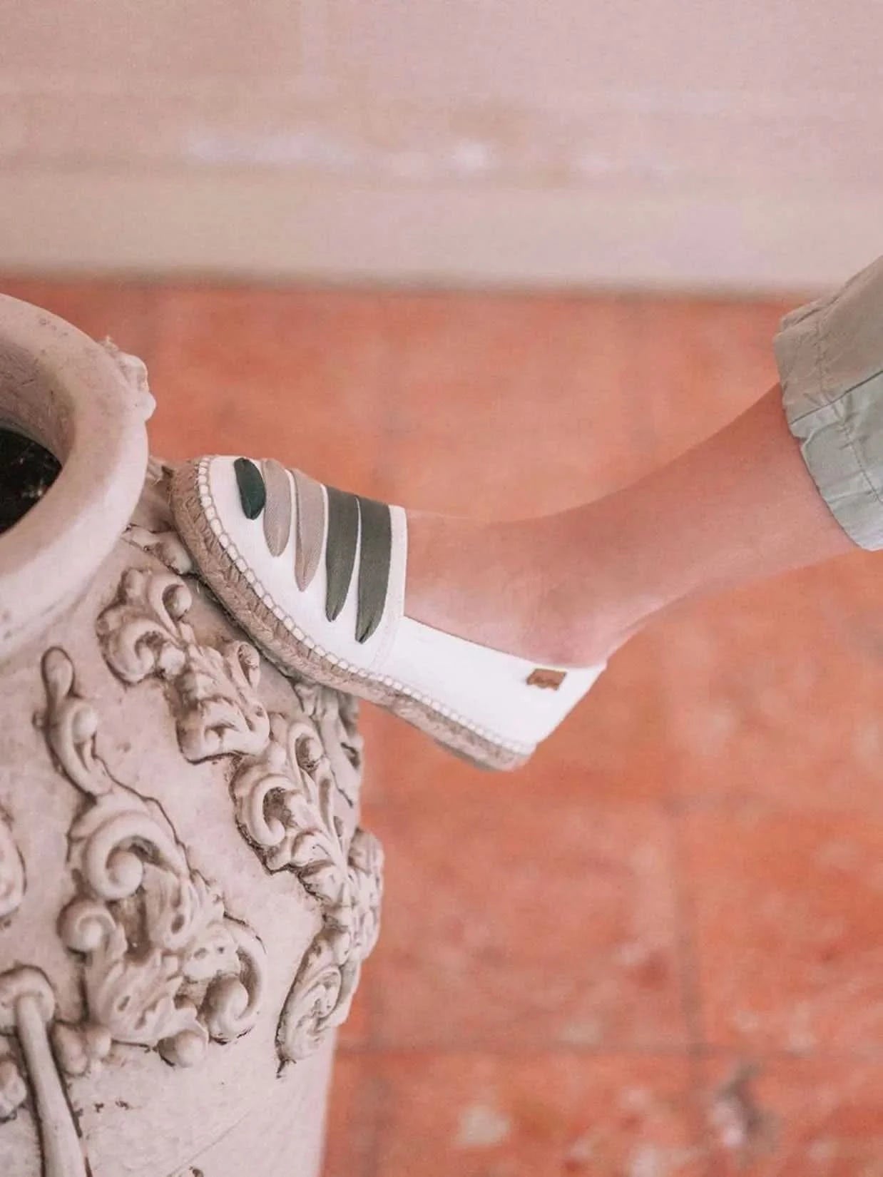 Espadrilles with ribbons - ROSE-CM