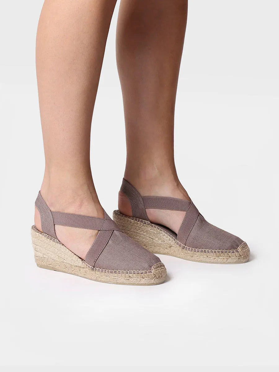 Colour_Taupe(Taupe) | Toni Pons Ter