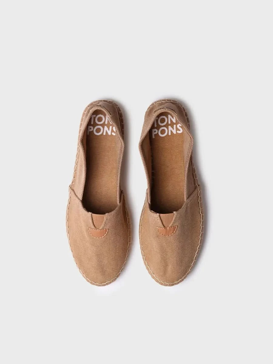 Colour_Toasted Brown(Torrat) | Toni Pons Blanes-ER