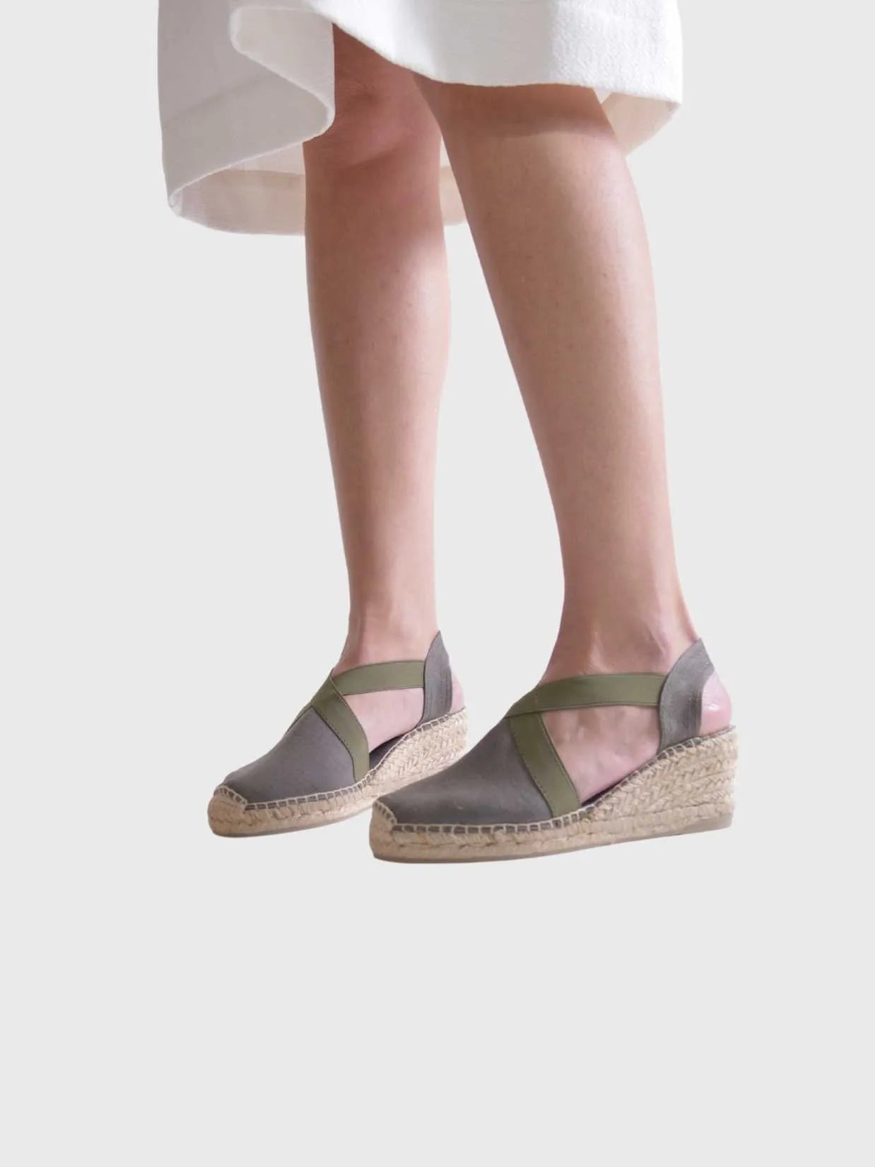 Colour_Khaki(Khaki) | Toni Pons Ter
