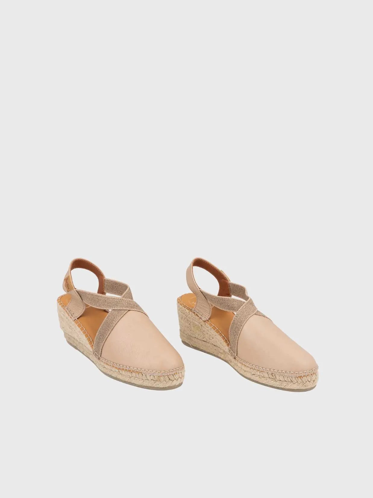 Colour_Beige(Beige) | Toni Pons Tossa
