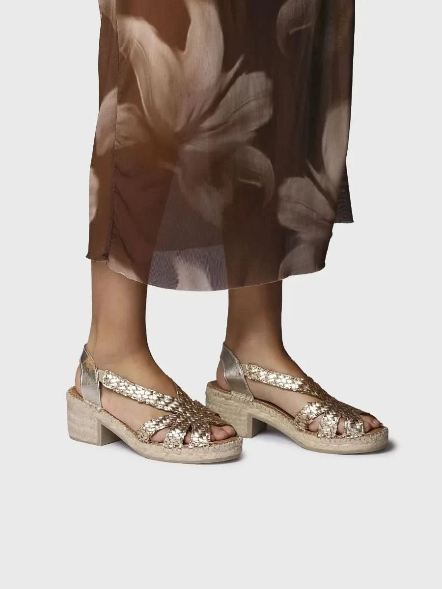 Colour_Lightgold(Platinum) | Toni Pons DORIS
