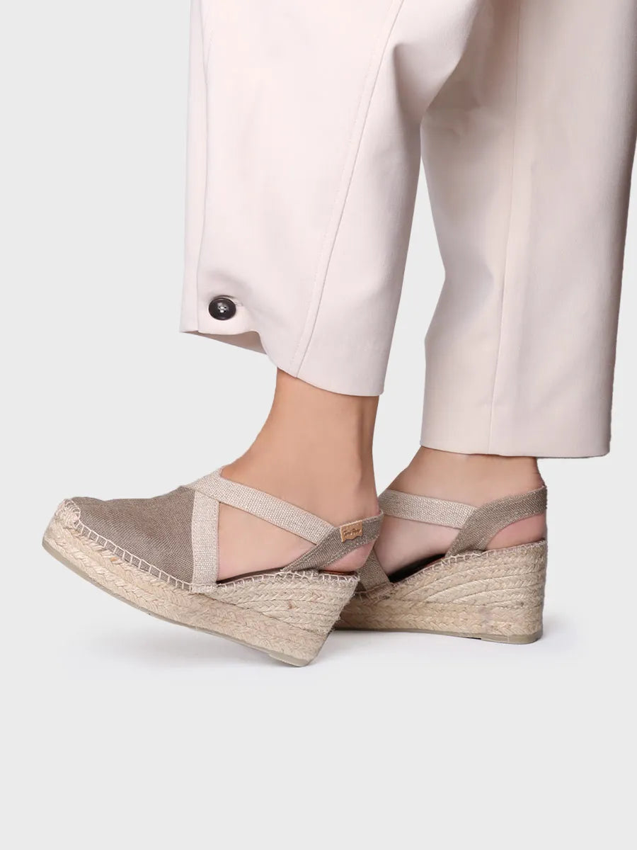Colour_Taupe(Taupe) | Toni Pons Toda-NT
