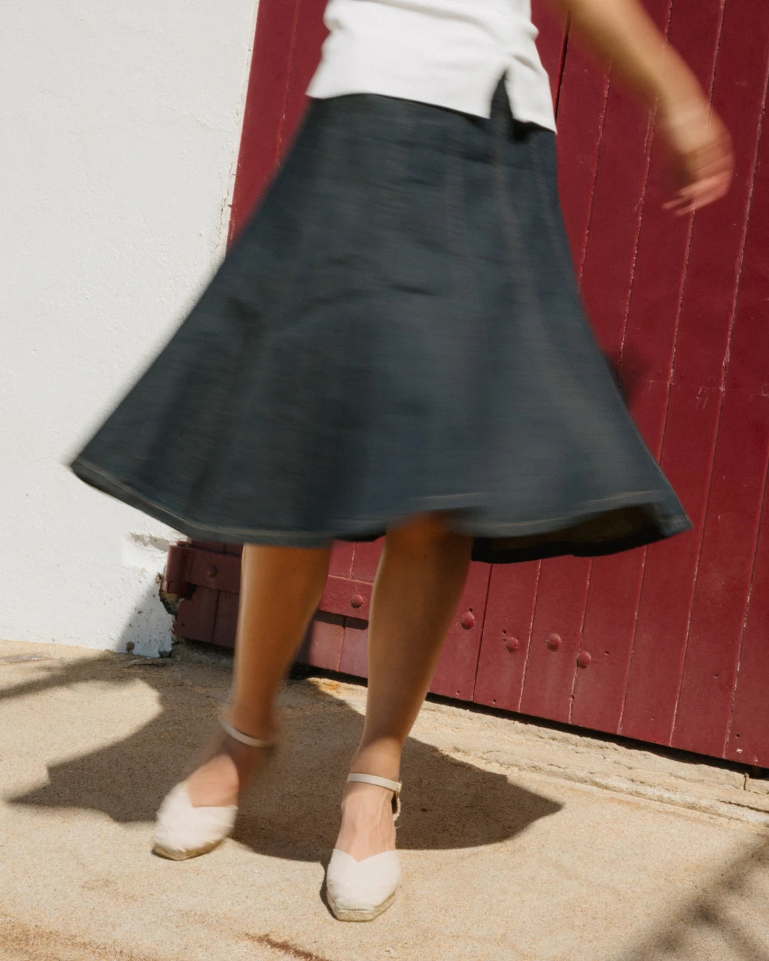 Colour_Offwhite(Ecru)| Toni Pons CLARA