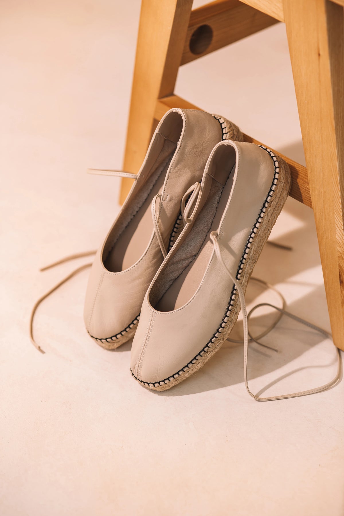 Colour_Beige(Beige)| Toni Pons DAMETA